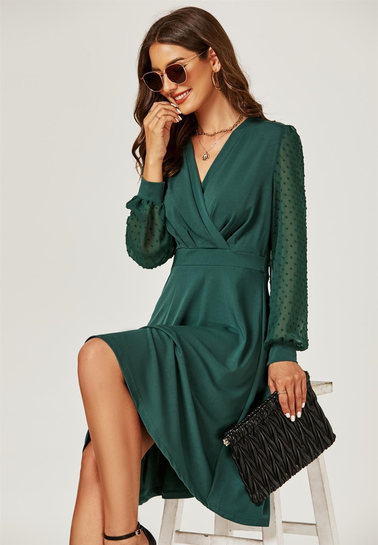 Rochie midi plisată cu mâneci lungi din șifon, verde închis