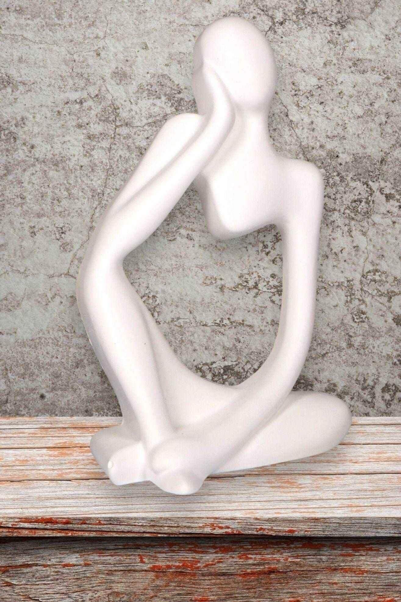 LunaK Nachdenklich Frau Handgefertigte Skulptur - Kapazität 1 Figur, Größe 20 cm