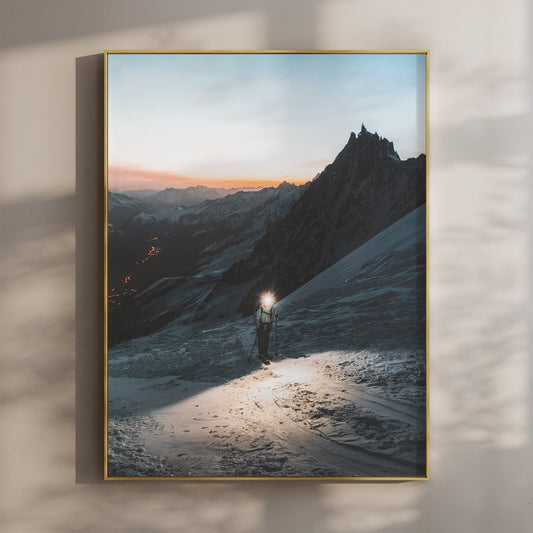 AlpinFoto Bergsteiger Twilight - Auflage 1, Papiergewicht 200 g Größe 30x40 cm