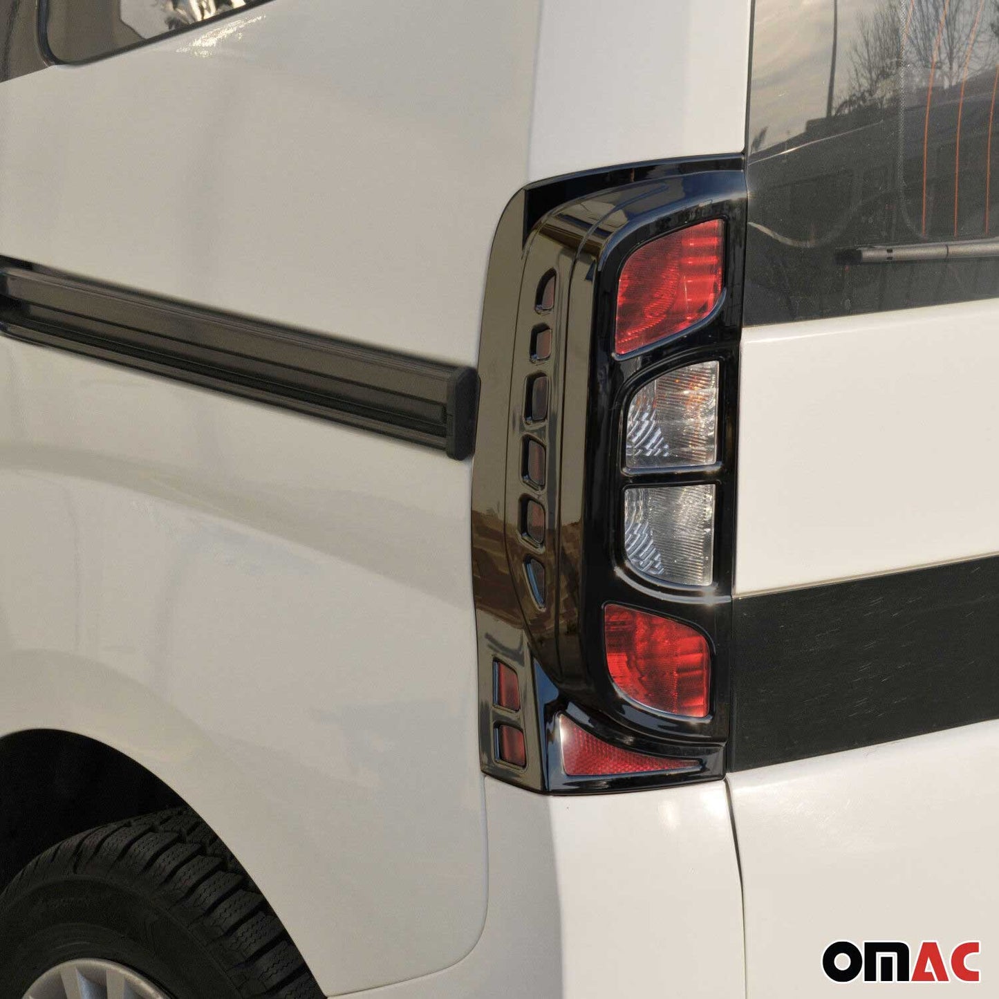 Ornamente stopuri Fiat Fiorino III 2008-2022, crom închis, ABS, 2x