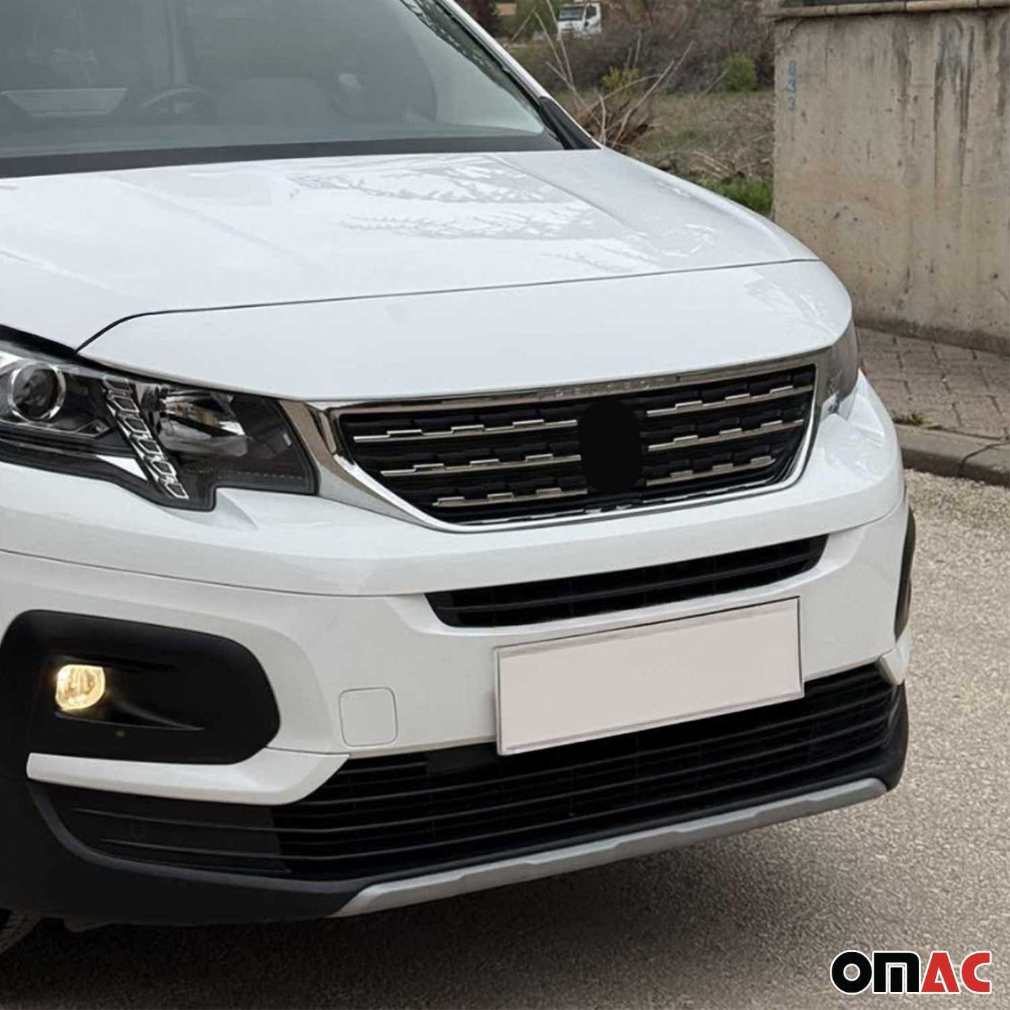 Benzi decorative grilă auto pentru Peugeot Rifter 2018-2025, crom-argintiu, 6 buc.