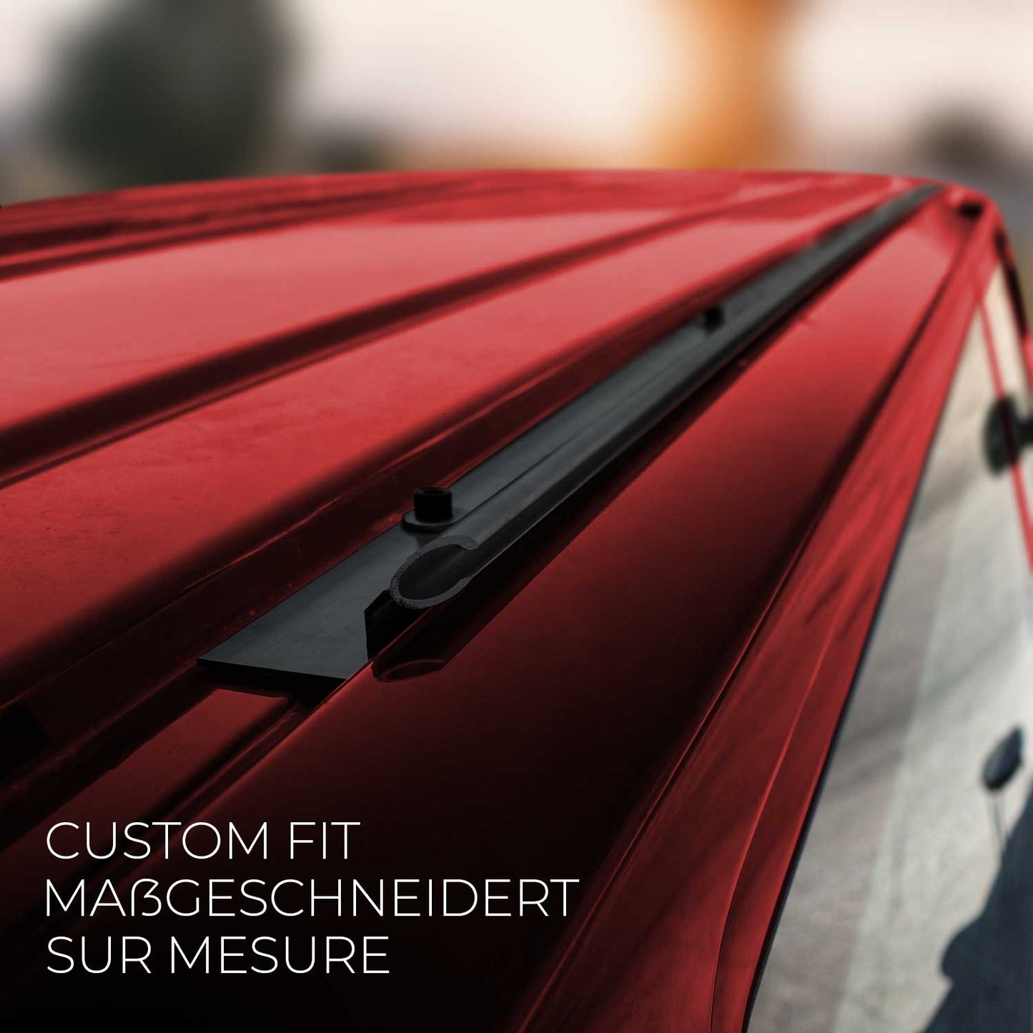 Markiza przeciwsłoneczna z relingiem kederowym do Forda Transita / Tourneo Custom od 2023 r. L1, czarna