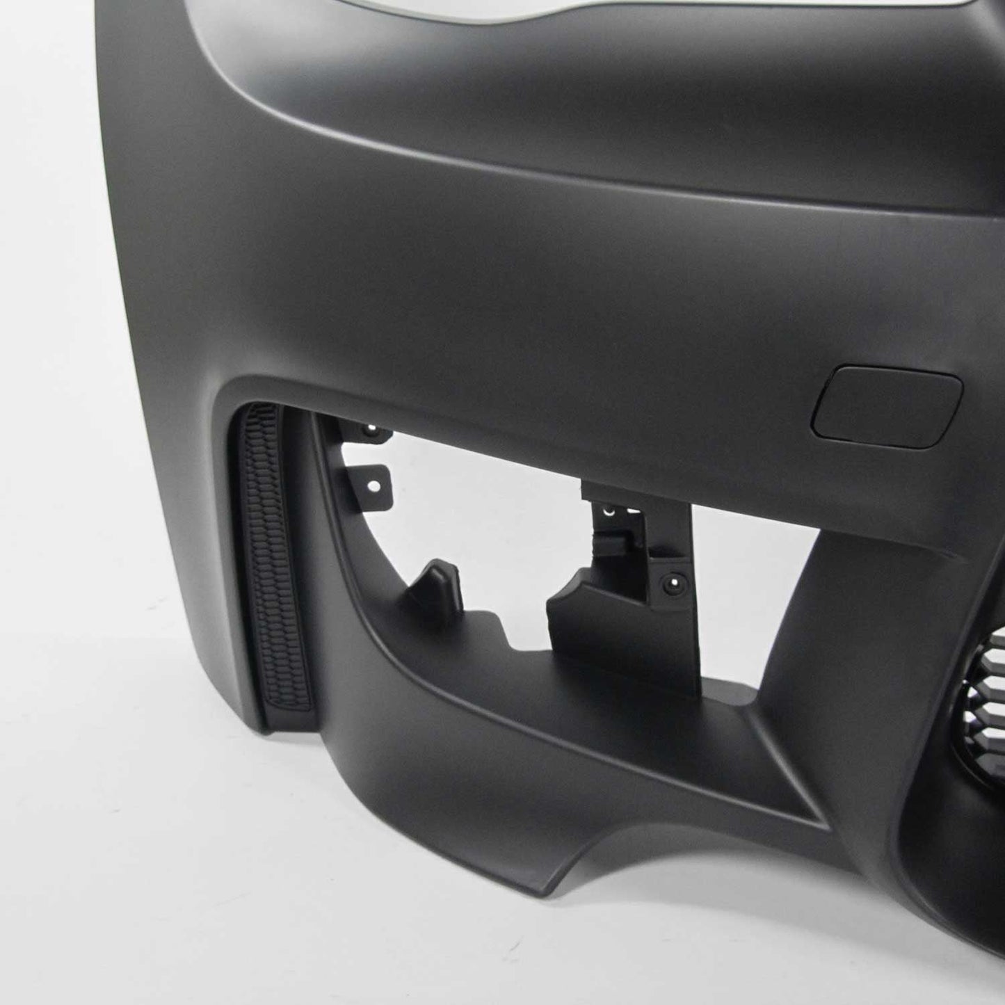 JOM Frontstoßstange für BMW E81/E82/E87/E88 2004-2013 mit Kühlergrill Schwarz