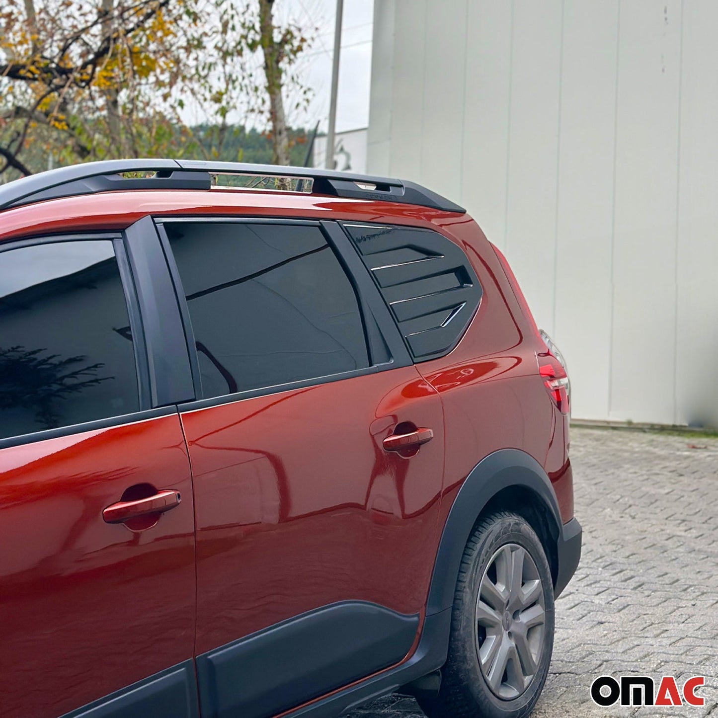 2022-2025 Dacia Jogger Heckfenster-Verkleidung MPV Schwarz 2 tlg