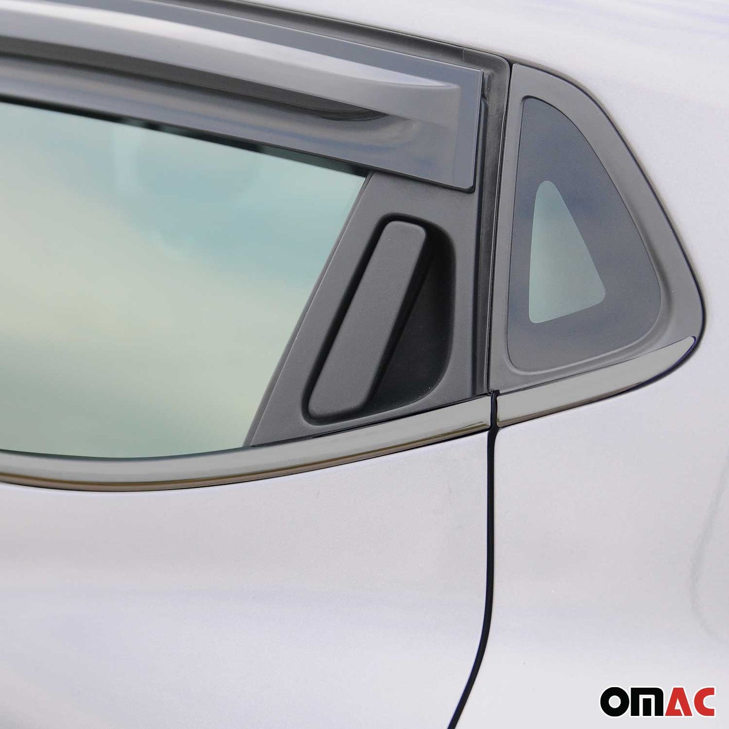 Benzi decorative pentru geamuri Renault Clio hatchback 2012-2019, crom închis, 8 buc.