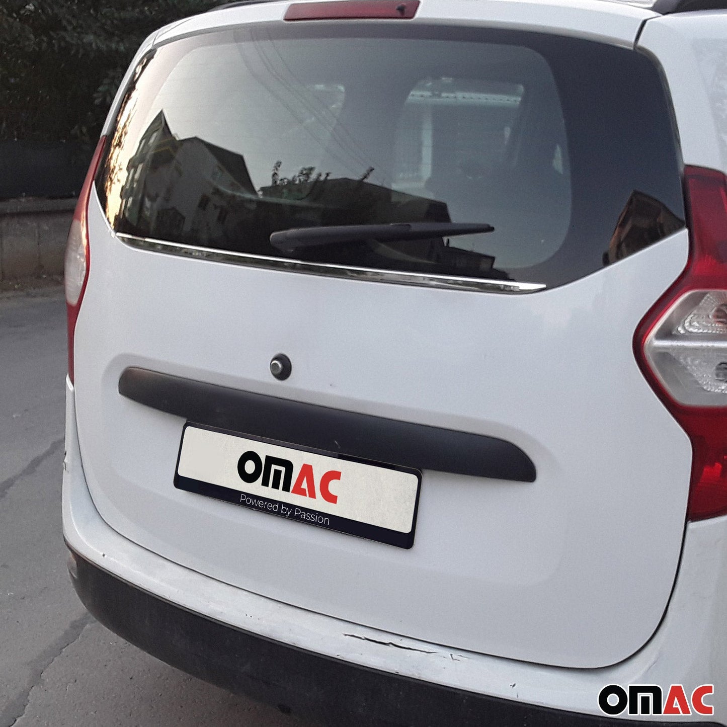 Bandă decorativă portbagaj, ornament lunetă pentru Dacia Lodgy 2012-2022, oțel inoxidabil cromat