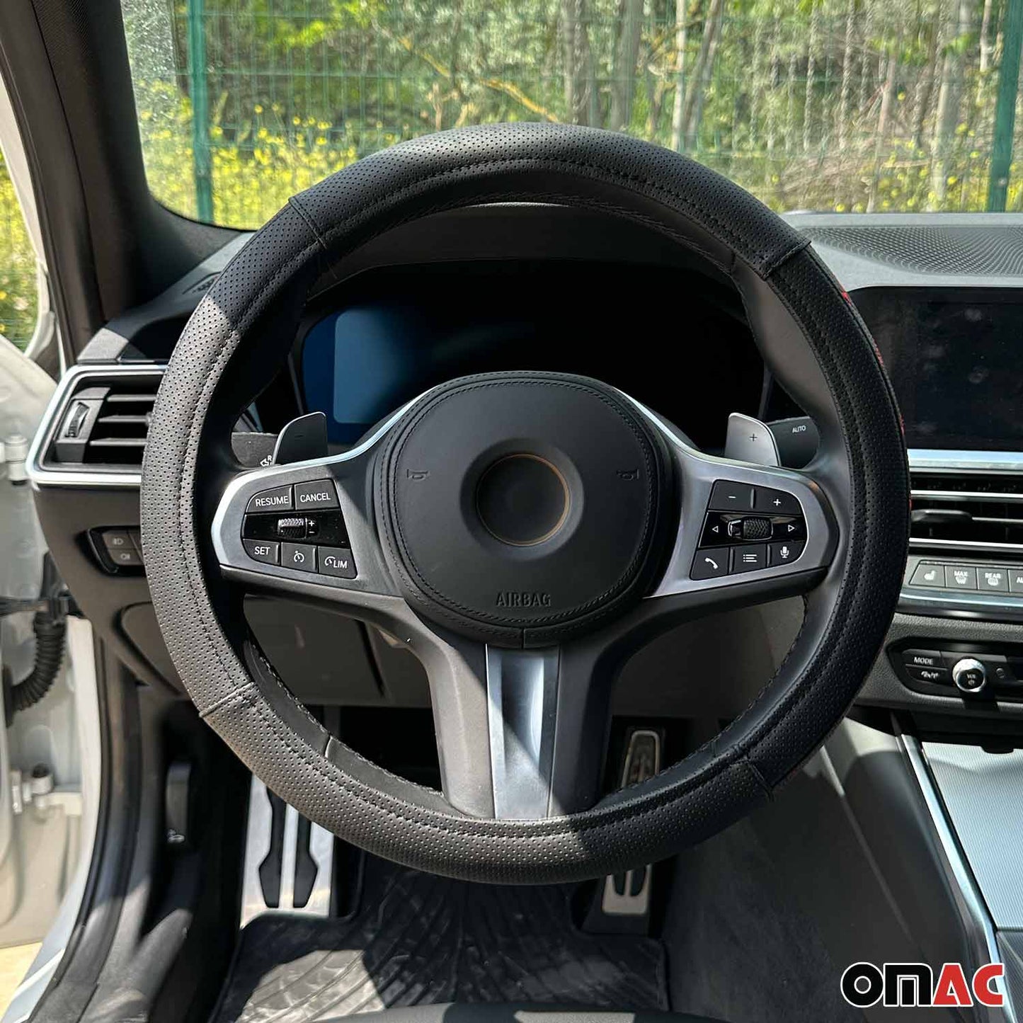 Lenkradbezug Lenkradschoner Lenkrad Abdeckung Schwarz Rot Stiche Ø 38-40 cm