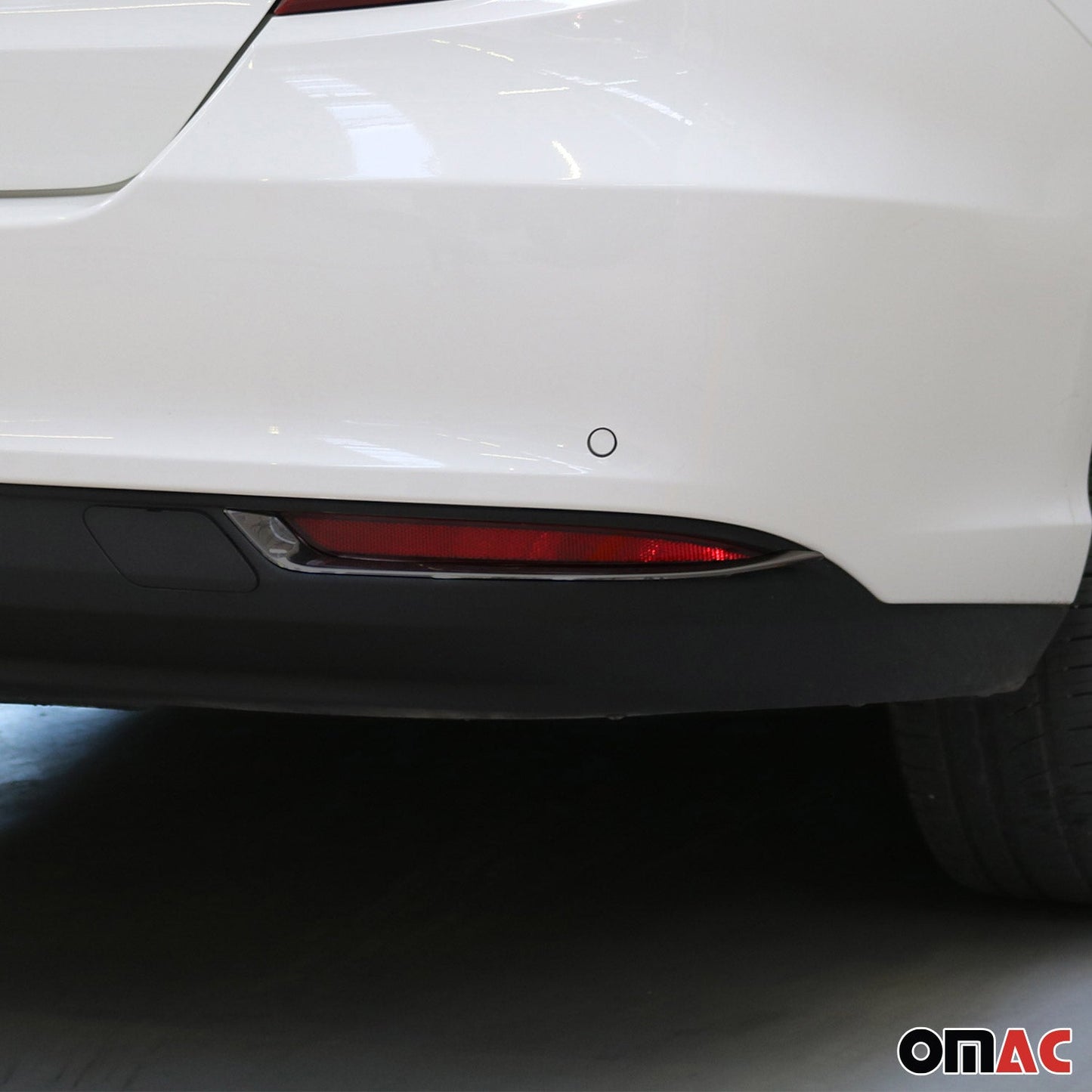 Reflektor Blenden Reflektorleiste für Fiat Tipo 2015-2025 Edelstahl Dunkel 2tlg