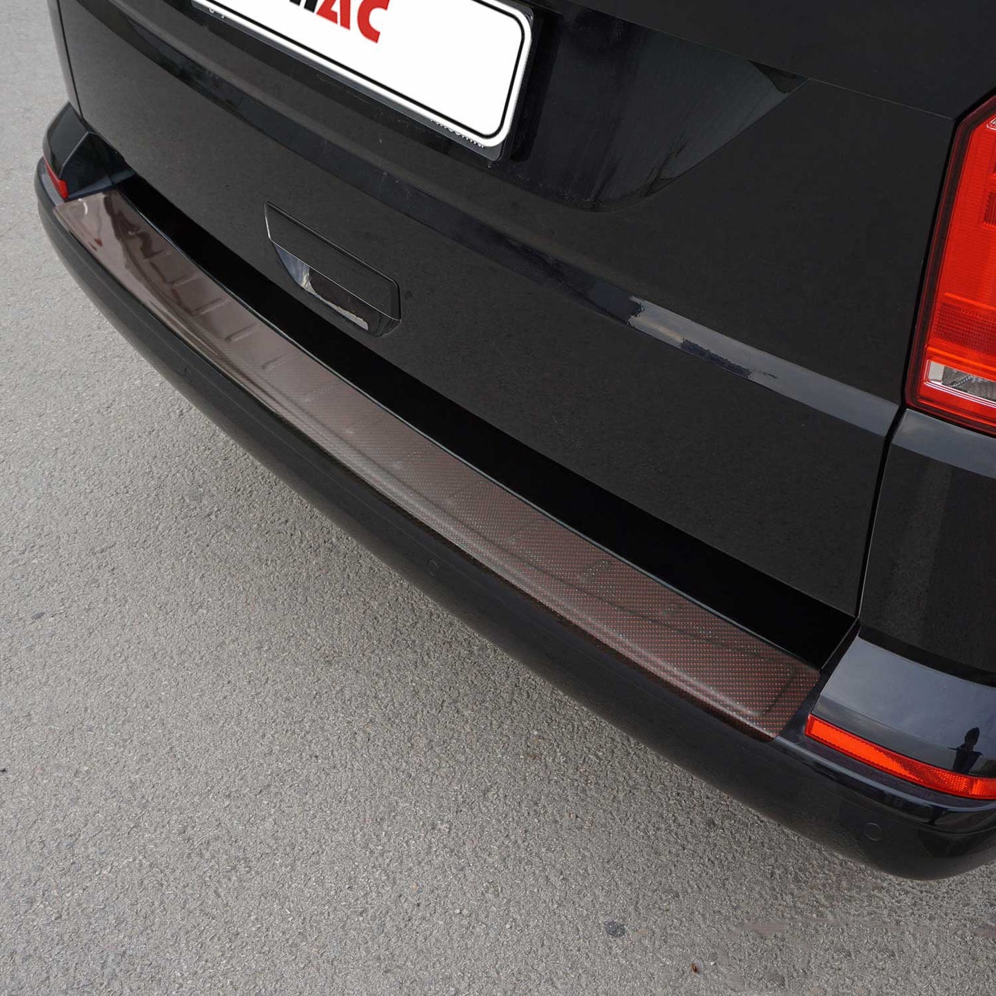 Protecție prag bara de protecție pentru VW T6 T6.1 2015-2024 folie din fibră de carbon cu o singură ușă, roșie