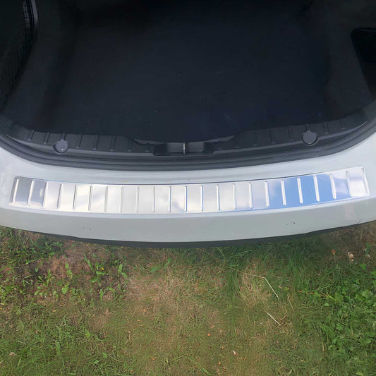 Osłona progu załadunkowego/osłona zderzaka do BMW serii 5 F10 2010-2017, stal nierdzewna, srebrna