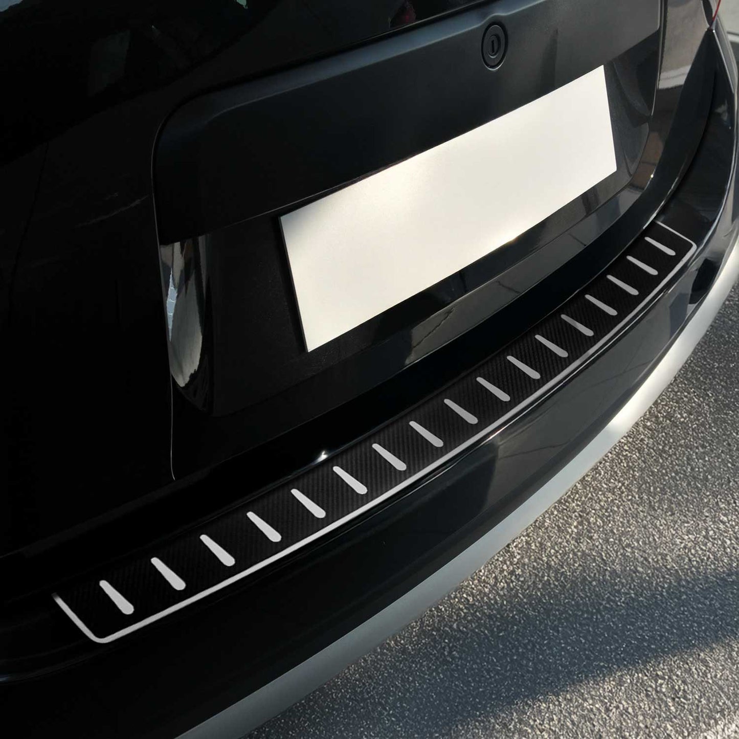 Protecție prag bara de protecție pentru Dacia Duster 2010-2017, folie cromată din fibră de carbon