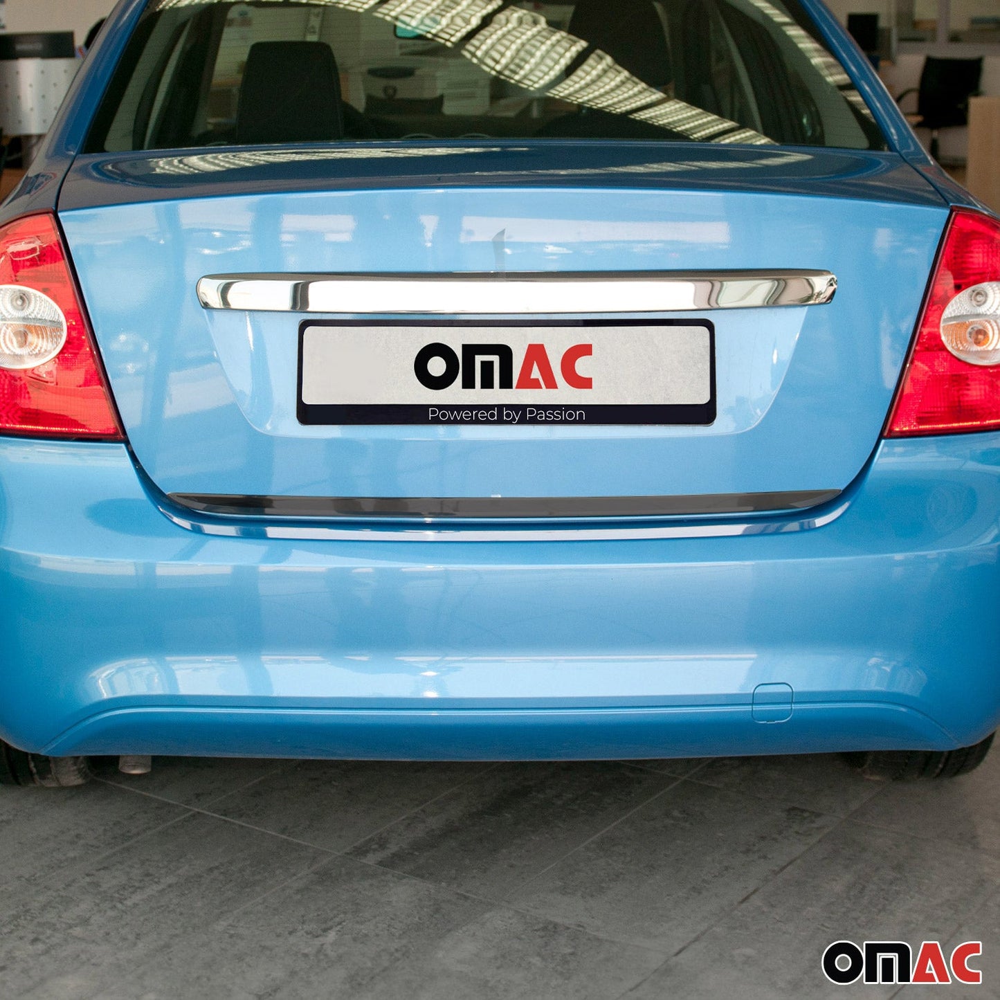 Heckleiste Zierleiste für Ford Focus III Limo 2010-2015 Dark Edelstahl Chrom