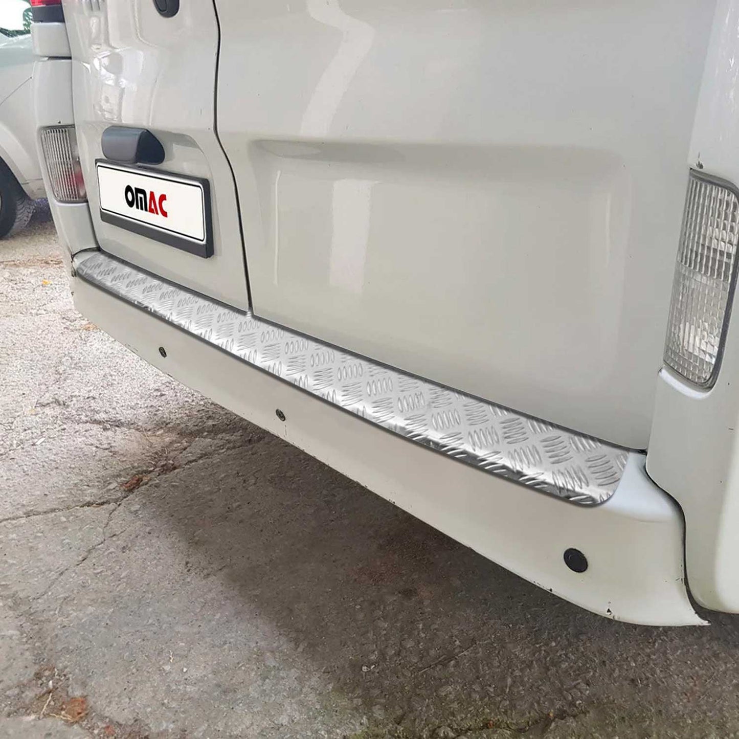 Ladekantenschutz Stoßstangenschutz für Renault Master 2010-2024 Aluminium Silber