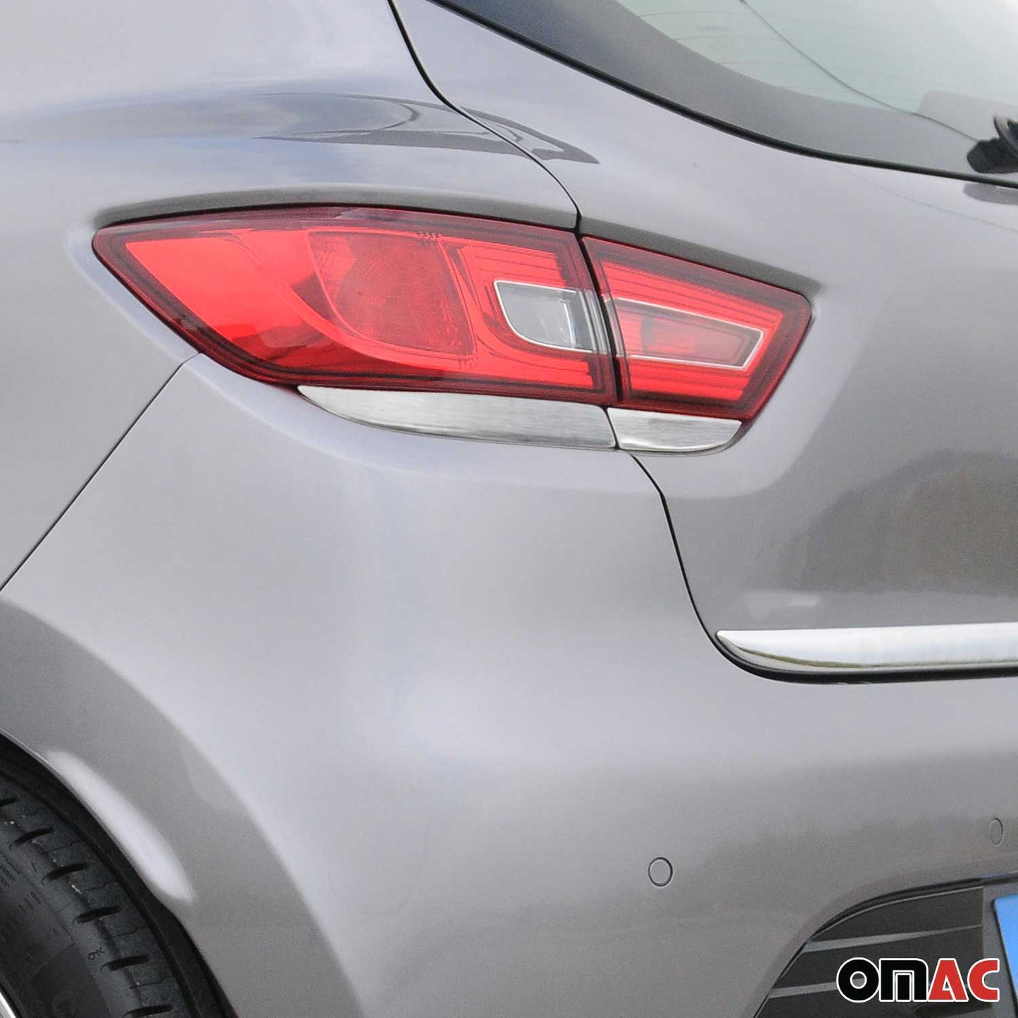 Rücklicht Leisten Heckleuchte für Renault Clio 2012-2019 Schrägheck Edelstahl 4x
