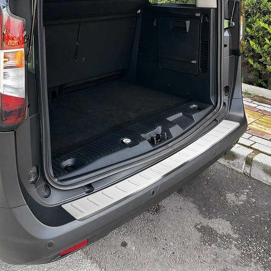 Ladekantenschutz für Ford Tourneo Courier 2023-2025 Edelstahl Chrom Gebürstet