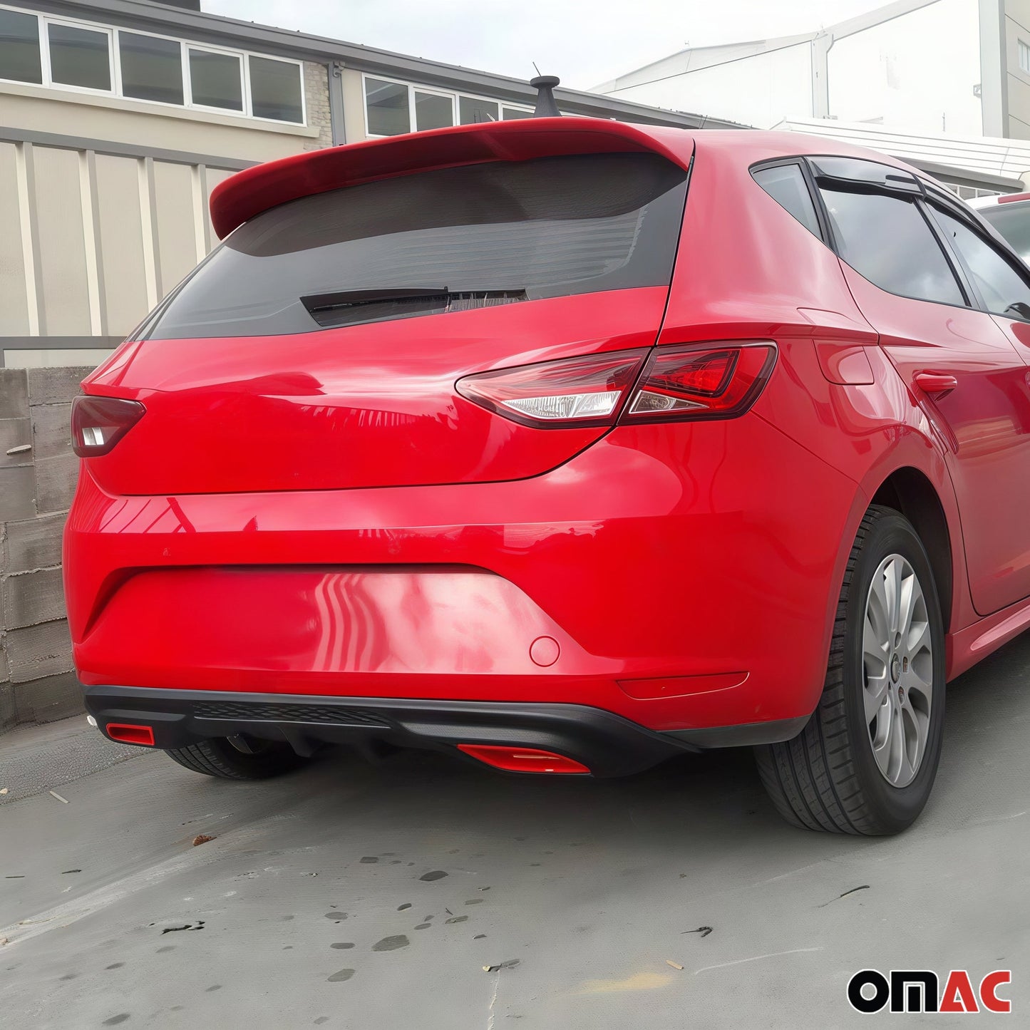 Difuzor spate pentru bara de protecție spate Seat Leon 2012-2020 hatchback, grundit