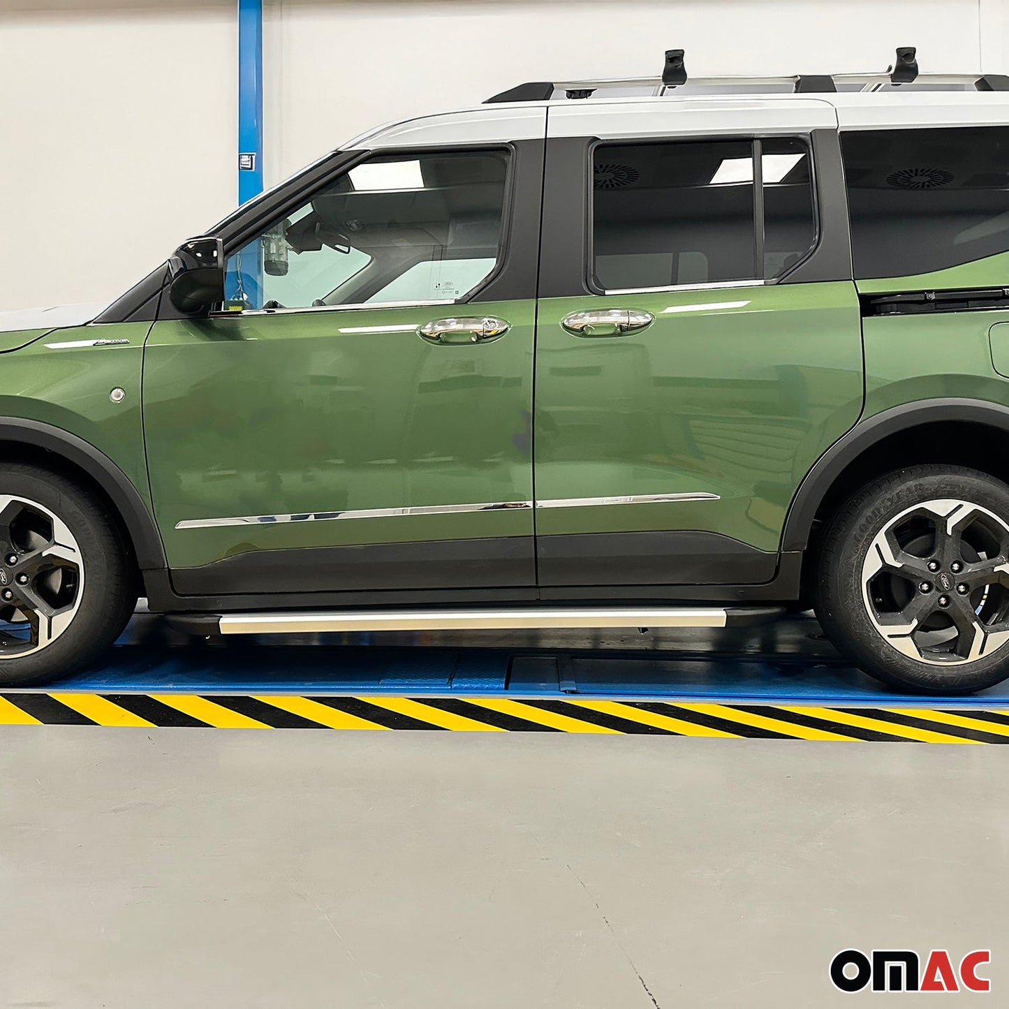 Seitentürleiste Türleiste Türschutz für Ford Tourneo Courier 2023-2025 Edelstahl