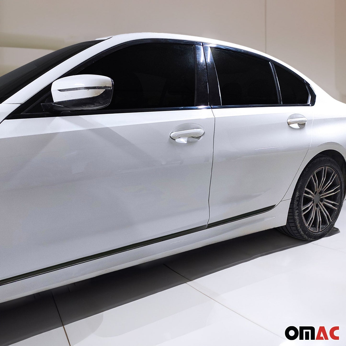 Seitentürleiste Türleisten Türschutz für VW Passat 2010-2015 Alu Schwarz 4x