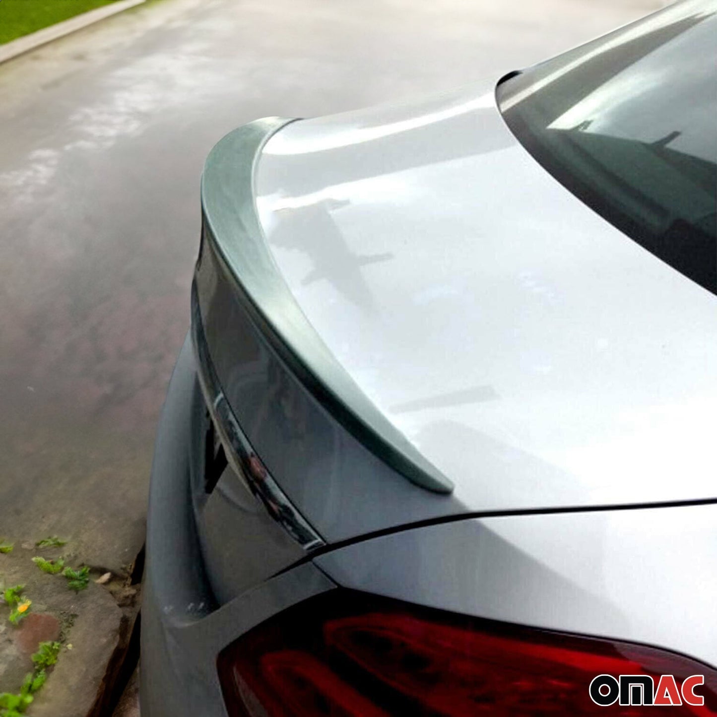 Eleron spate, aripă spate, bordură spate pentru Mercedes Clasa C W204 2007-2014, ABS alb