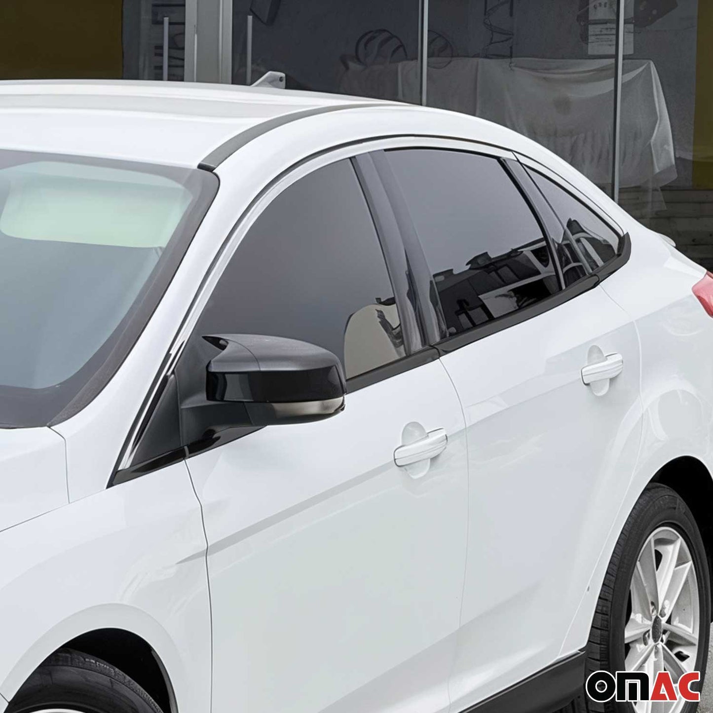 Fensterleisten Zierleisten für Ford Focus Stufenheck Oben ab 2011 Edelstahl 8tlg