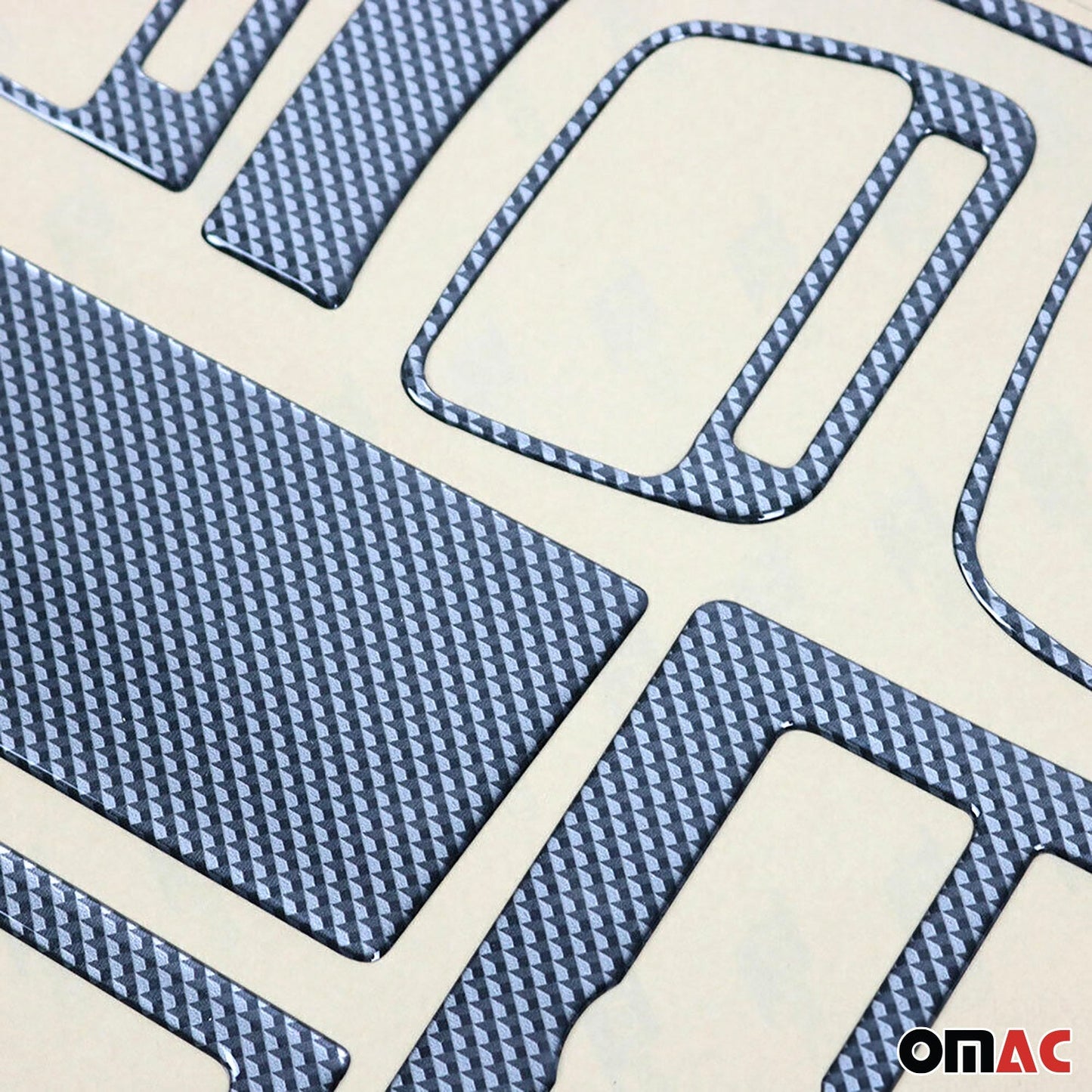 Ornamente interioare cockpit pentru Dacia Lodgy 2012-2024 set 17 piese aspect carbon