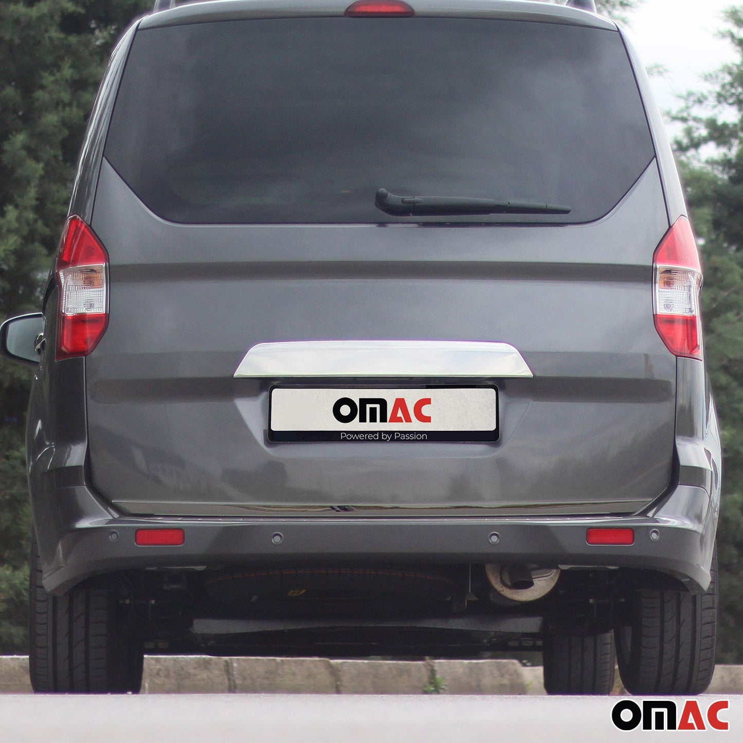 Bandă decorativă portbagaj, bandă decorativă hayon pentru Ford Tourneo Courier, oțel inoxidabil, culoare închisă