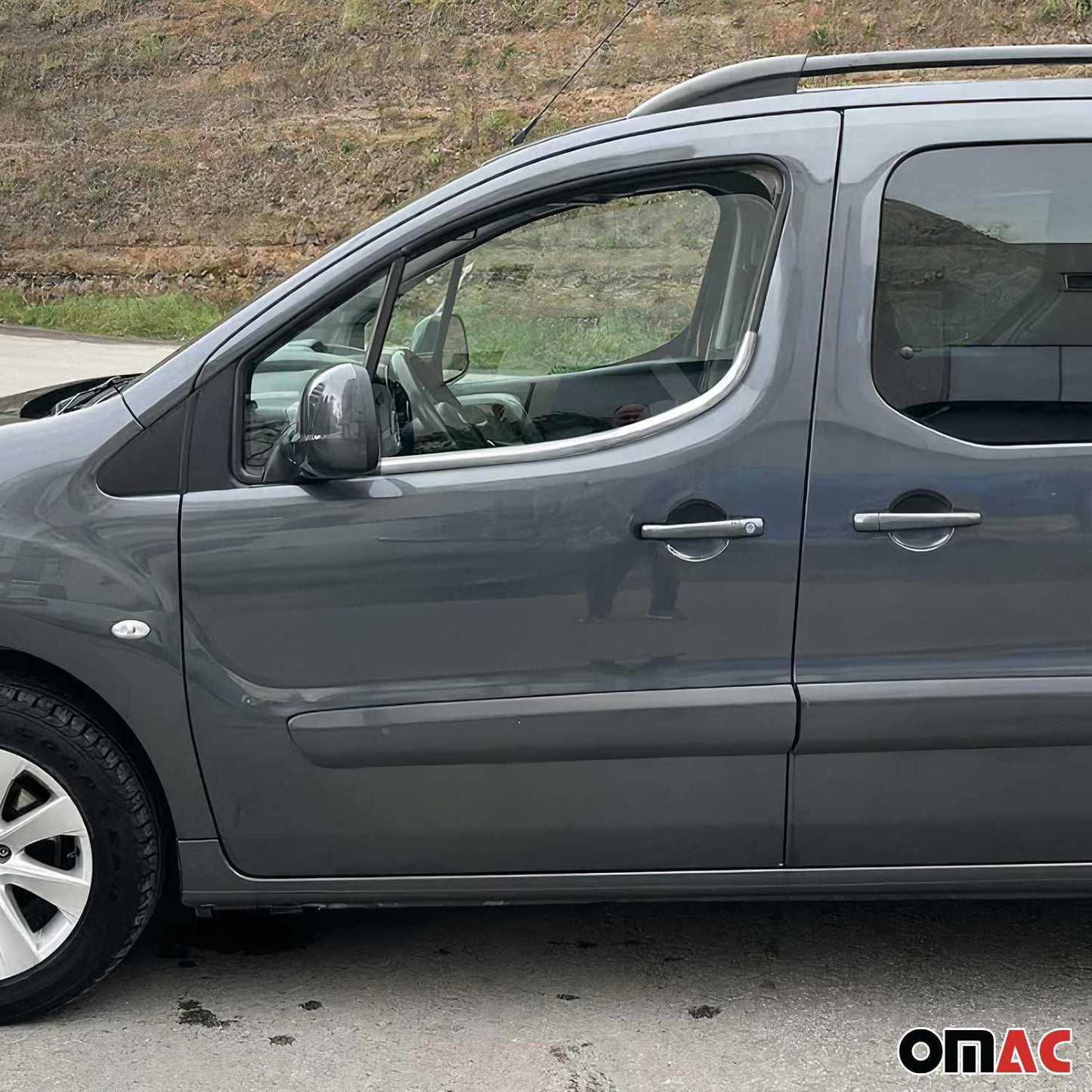 Fensterleisten Zierleisten für Peugeot Partner Citroen Berlingo 2008-2018 Chrom