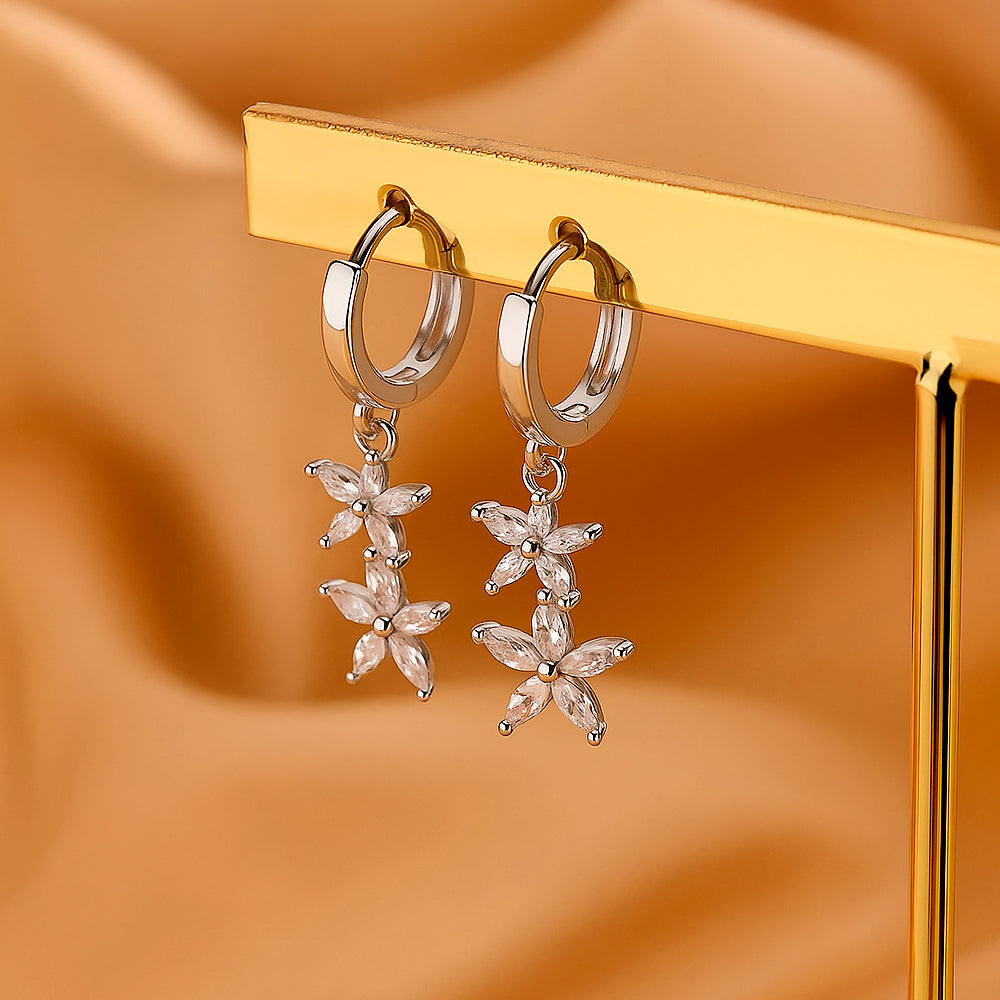 Cercei din argint 925, cu flori suspendate din zirconiu cubic